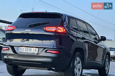 Внедорожник / Кроссовер Jeep Cherokee 2014 в Каменец-Подольском