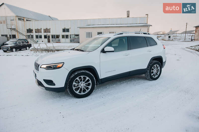 Внедорожник / Кроссовер Jeep Cherokee 2018 в Бучаче