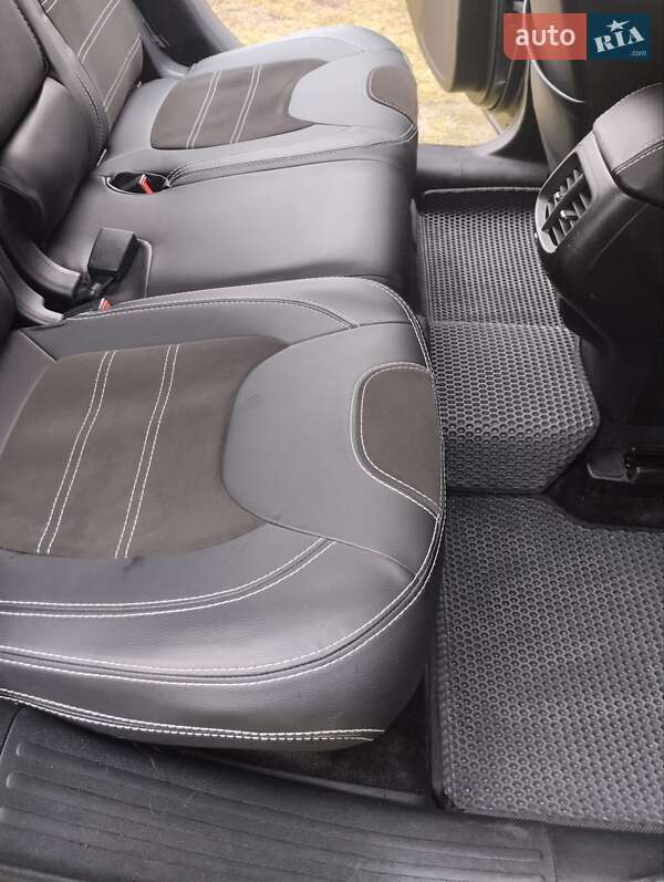 Позашляховик / Кросовер Jeep Cherokee 2014 в Татарові