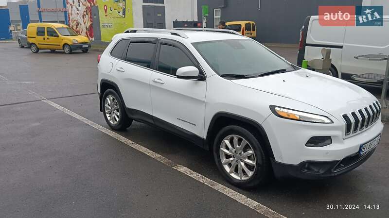 Позашляховик / Кросовер Jeep Cherokee 2014 в Лубнах