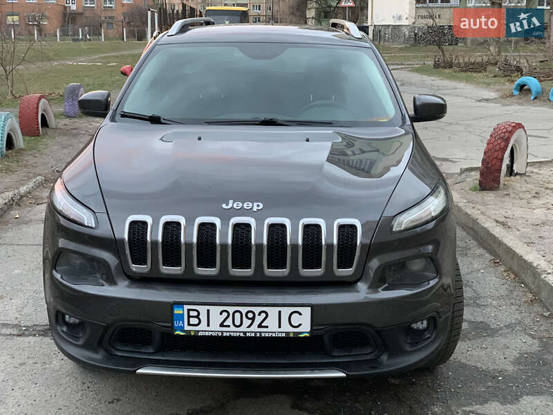 Позашляховик / Кросовер Jeep Cherokee 2013 в Полтаві фото 5 Позашляховик / Кросовер Jeep Cherokee 2013 в Полтаві