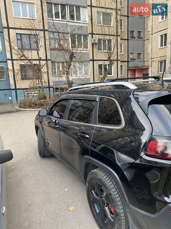 Jeep Cherokee 2020
