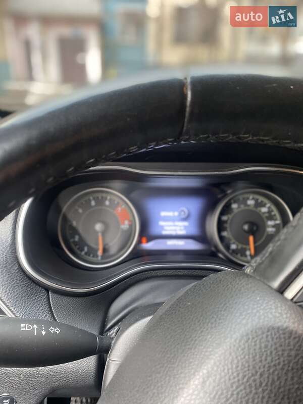 Позашляховик / Кросовер Jeep Cherokee 2020 в Кривому Розі