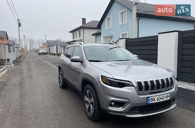 Внедорожник / Кроссовер Jeep Cherokee 2019 в Виннице