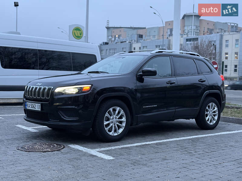 Позашляховик / Кросовер Jeep Cherokee 2019 в Києві