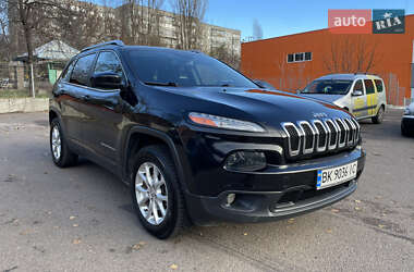 Внедорожник / Кроссовер Jeep Cherokee 2013 в Ровно