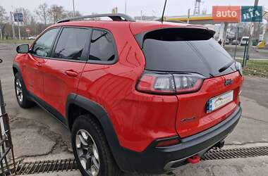 Внедорожник / Кроссовер Jeep Cherokee 2018 в Николаеве