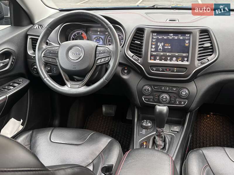 Позашляховик / Кросовер Jeep Cherokee 2018 в Києві