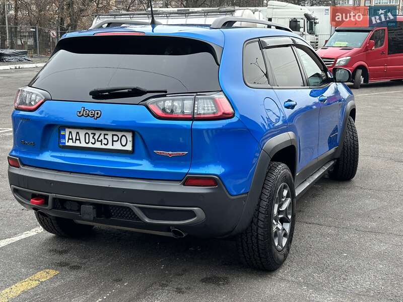 Позашляховик / Кросовер Jeep Cherokee 2018 в Києві