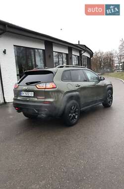 Позашляховик / Кросовер Jeep Cherokee 2021 в Рівному