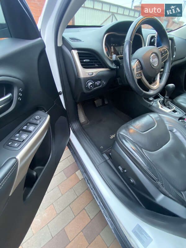 Позашляховик / Кросовер Jeep Cherokee 2017 в Боярці