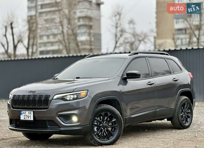 Внедорожник / Кроссовер Jeep Cherokee 2018 в Каменском