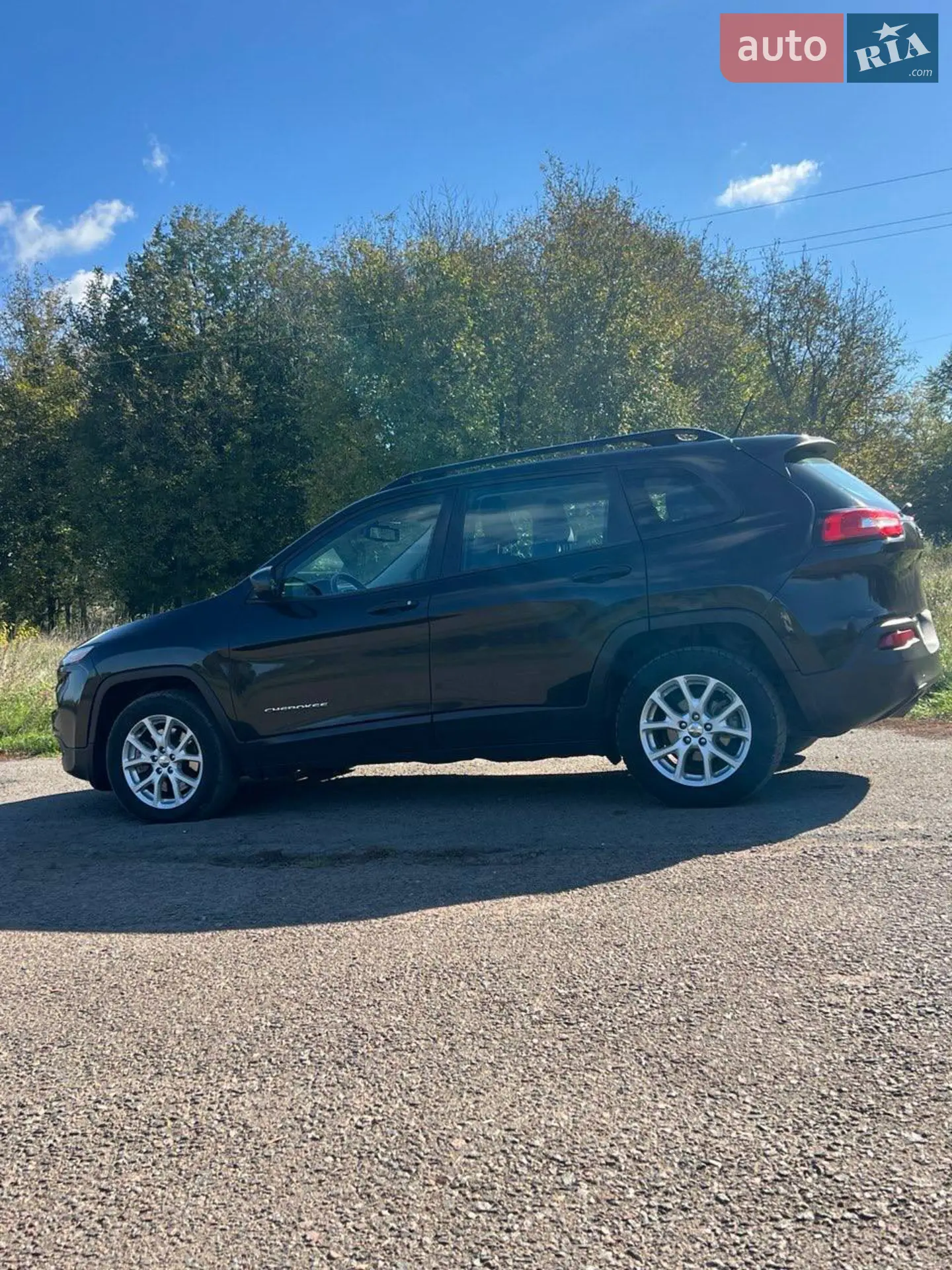 2015 Jeep Cherokee - мініатюра 9