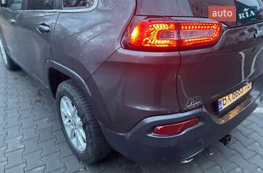 Позашляховик / Кросовер Jeep Cherokee 2016 в Хмельницькому