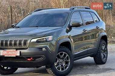 Внедорожник / Кроссовер Jeep Cherokee 2020 в Киеве