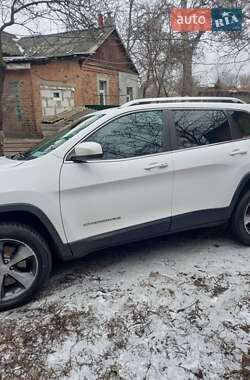 Позашляховик / Кросовер Jeep Cherokee 2019 в Ромнах