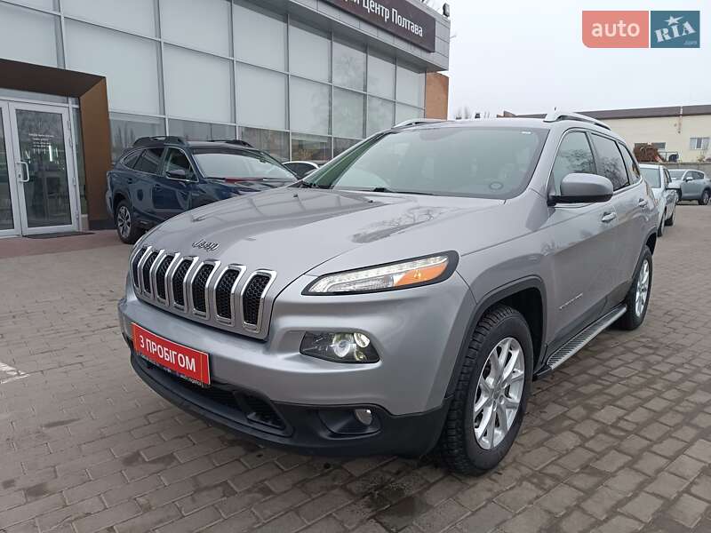 Позашляховик / Кросовер Jeep Cherokee 2017 в 