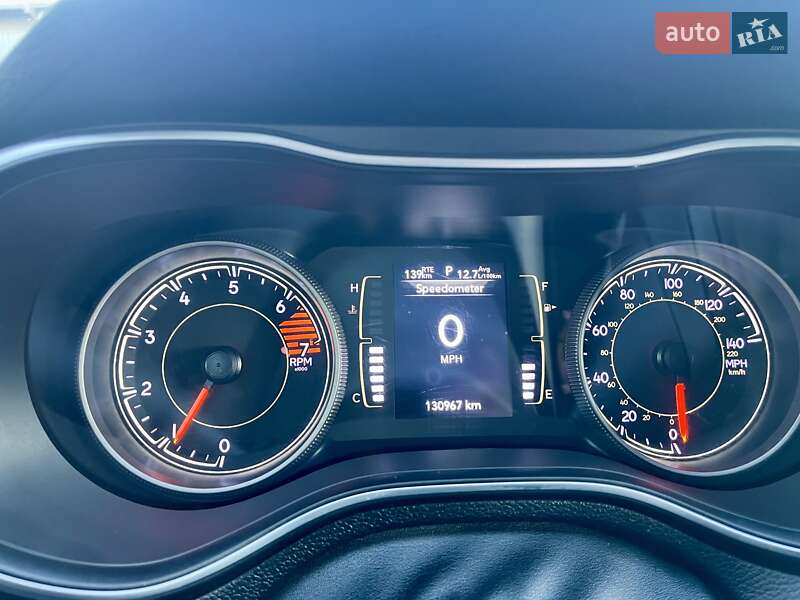 Позашляховик / Кросовер Jeep Cherokee 2019 в Львові