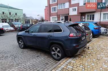 Внедорожник / Кроссовер Jeep Cherokee 2018 в Киеве