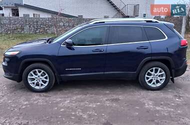 Внедорожник / Кроссовер Jeep Cherokee 2016 в 