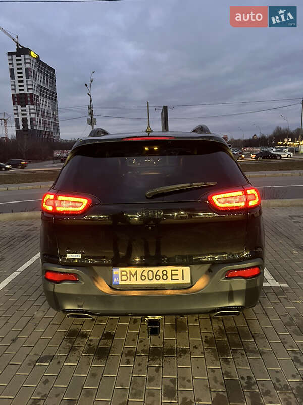 Внедорожник / Кроссовер Jeep Cherokee 2017 в Киеве
