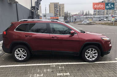 Внедорожник / Кроссовер Jeep Cherokee 2016 в Хмельницком