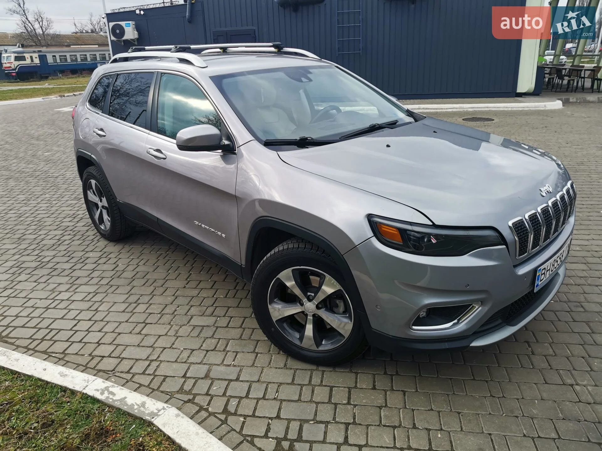 2018 Jeep Cherokee - фото 1
