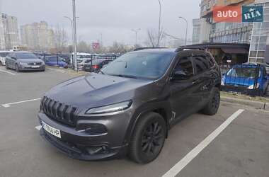 Внедорожник / Кроссовер Jeep Cherokee 2015 в Киеве