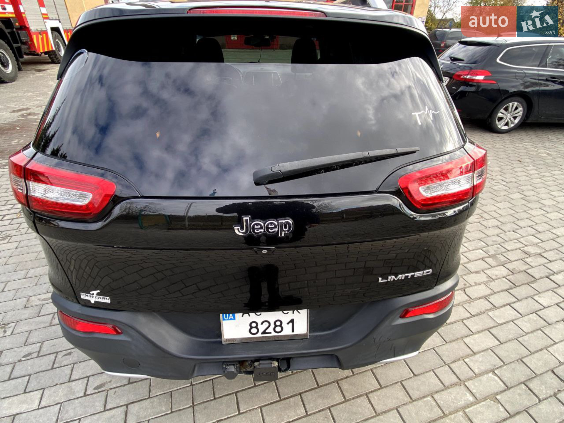 2014 Jeep Cherokee - мініатюра 2