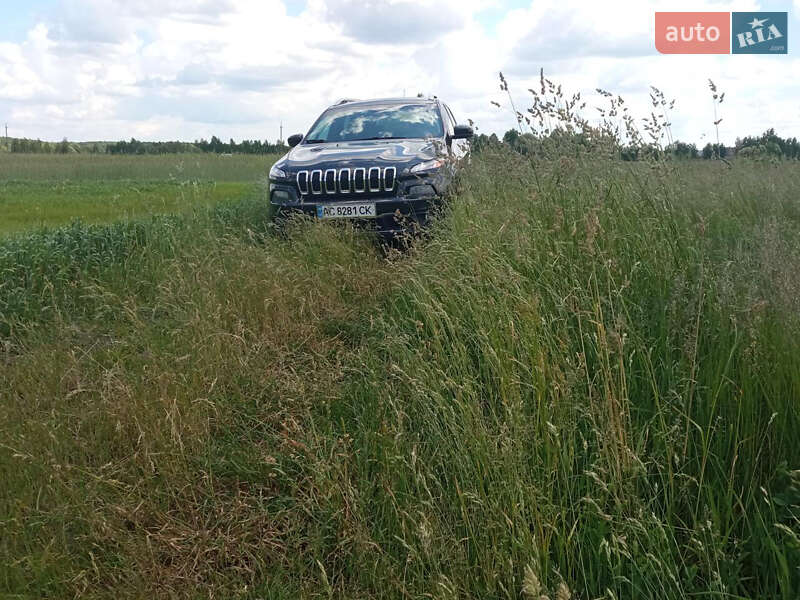 Позашляховик / Кросовер Jeep Cherokee 2014 в Ковелі фото 9 Позашляховик / Кросовер Jeep Cherokee 2014 в Ковелі
