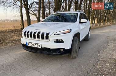Внедорожник / Кроссовер Jeep Cherokee 2016 в 