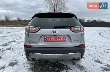 Внедорожник / Кроссовер Jeep Cherokee 2019 в 