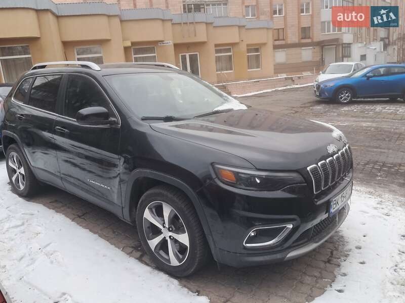 Внедорожник / Кроссовер Jeep Cherokee 2019 в Ровно