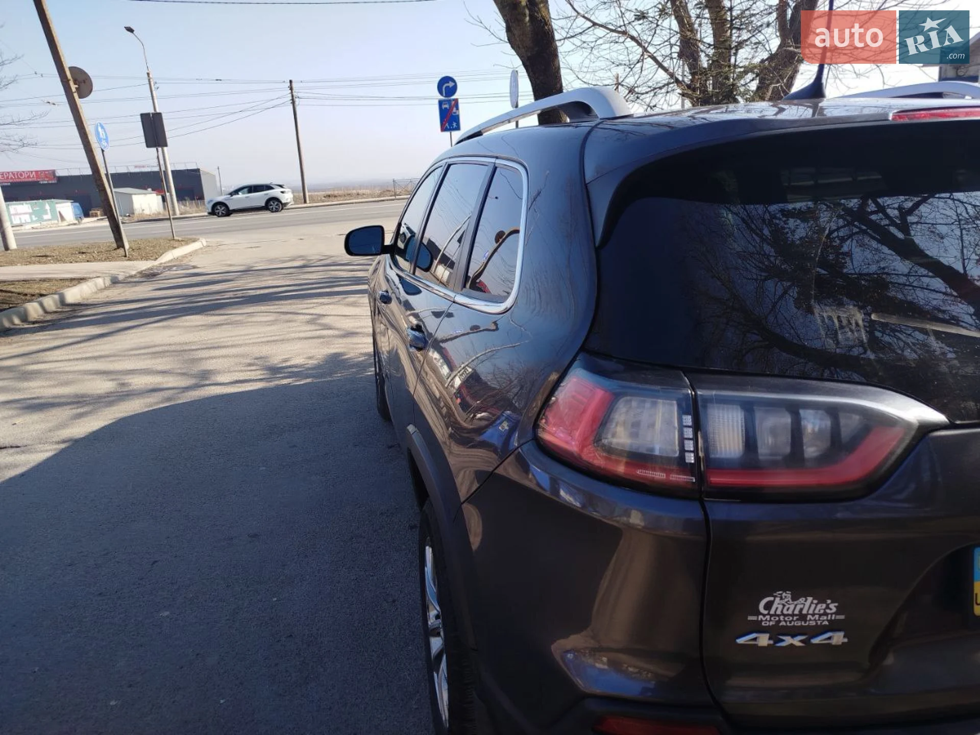 2018 Jeep Cherokee - мініатюра 9