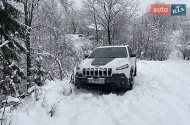 Позашляховик / Кросовер Jeep Cherokee 2015 в Вижниці