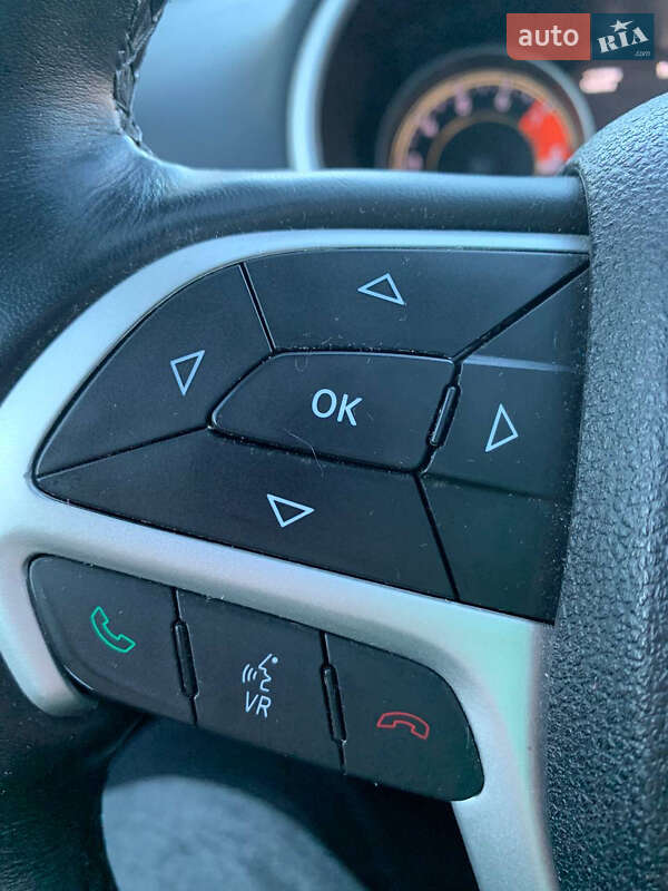 Внедорожник / Кроссовер Jeep Cherokee 2015 в Вижнице