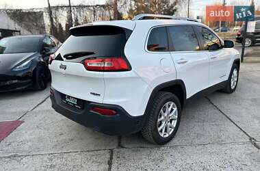 Внедорожник / Кроссовер Jeep Cherokee 2015 в Черновцах