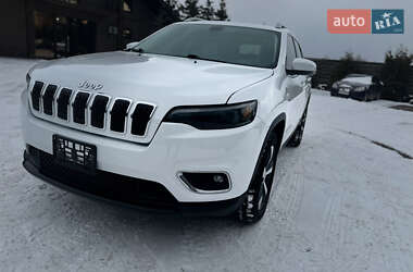Внедорожник / Кроссовер Jeep Cherokee 2018 в 