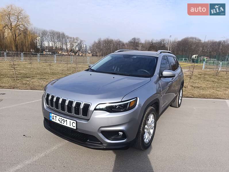 Внедорожник / Кроссовер Jeep Cherokee 2019 в Ивано-Франковске