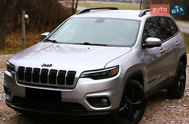 Внедорожник / Кроссовер Jeep Cherokee 2019 в Киеве