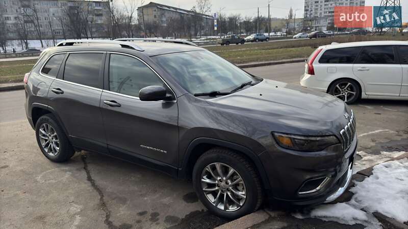 Внедорожник / Кроссовер Jeep Cherokee 2021 в Киеве