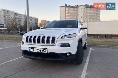 Внедорожник / Кроссовер Jeep Cherokee 2014 в Ивано-Франковске