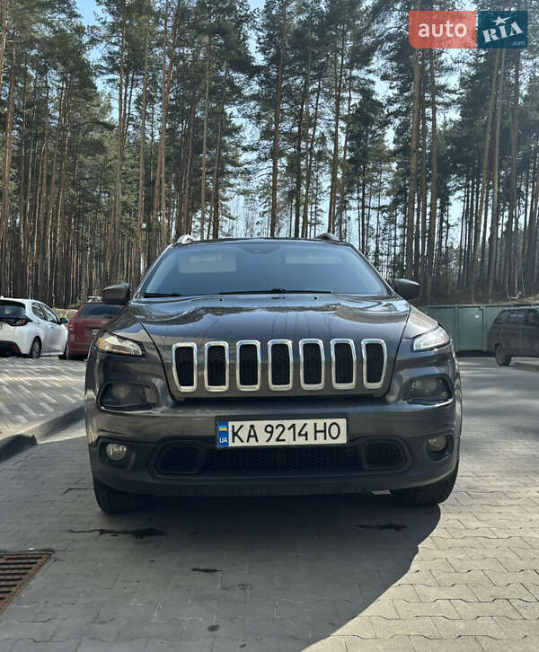 Внедорожник / Кроссовер Jeep Cherokee 2016 в Киеве фото 11 Внедорожник / Кроссовер Jeep Cherokee 2016 в Киеве