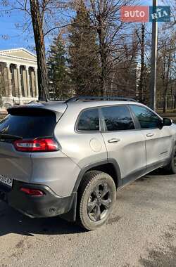 Внедорожник / Кроссовер Jeep Cherokee 2017 в Харькове