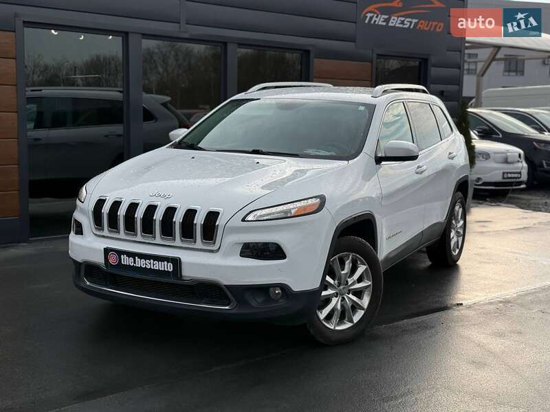 Позашляховик / Кросовер Jeep Cherokee 2016 в 