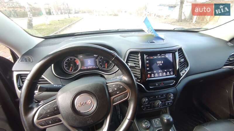 Позашляховик / Кросовер Jeep Cherokee 2019 в Полтаві