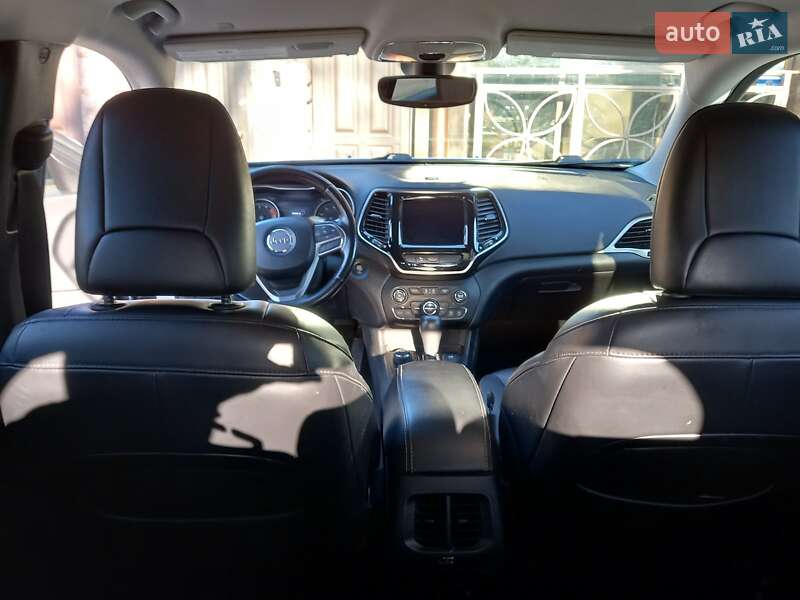 Позашляховик / Кросовер Jeep Cherokee 2020 в Полтаві