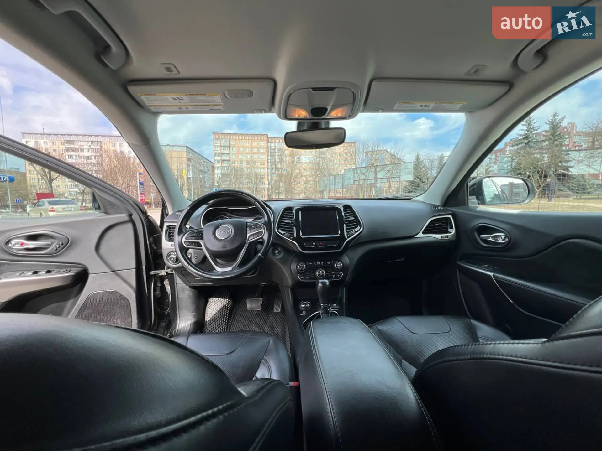 2018 Jeep Cherokee - мініатюра 25
