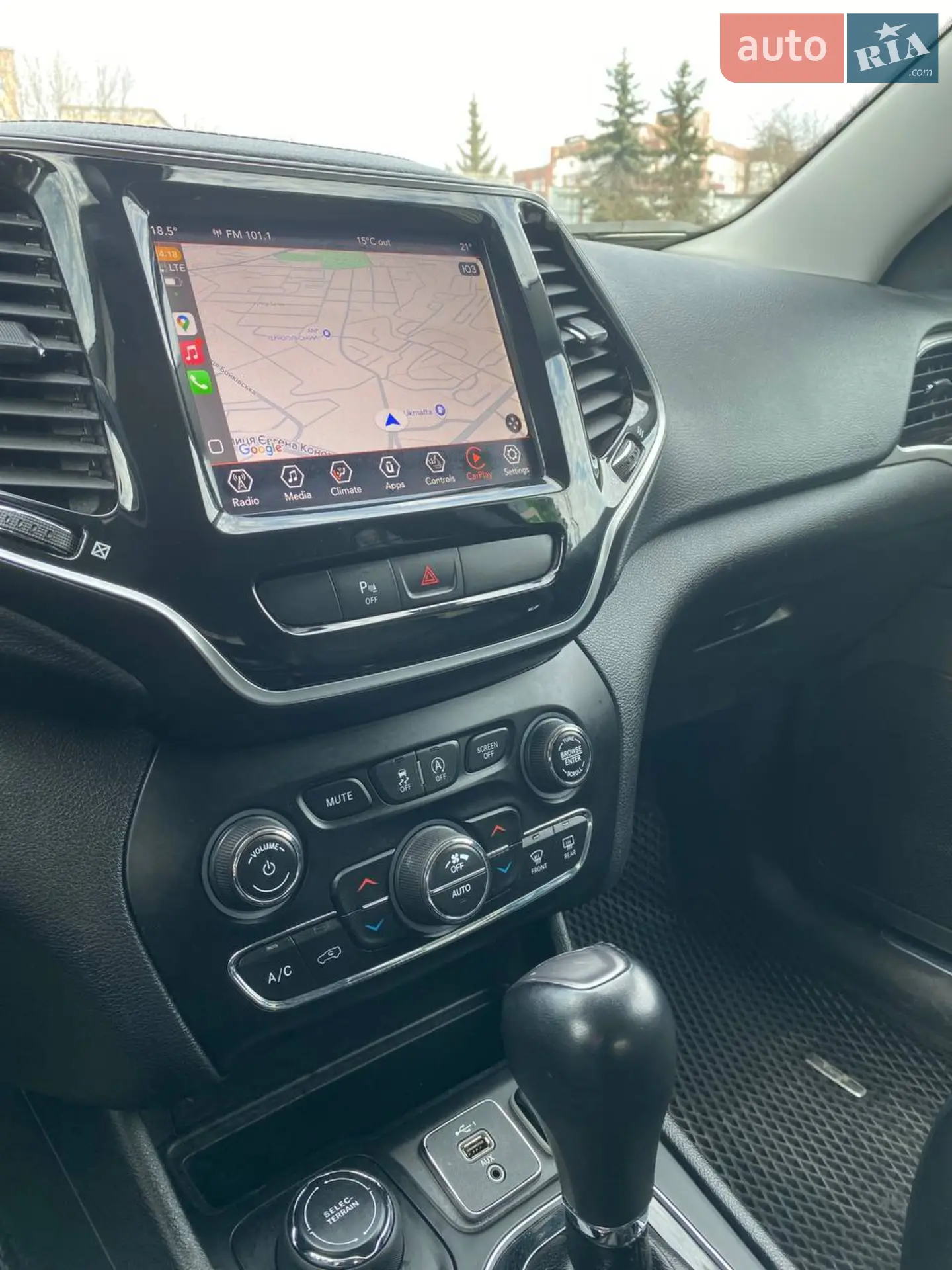 2018 Jeep Cherokee - мініатюра 28