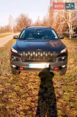 Внедорожник / Кроссовер Jeep Cherokee 2013 в Кропивницком
